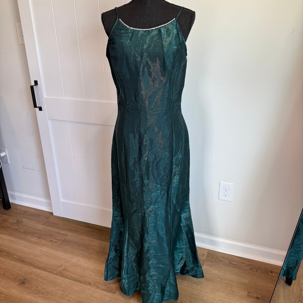 Jessica McClintock Gunne Sax Y2K Green Iridescent Rhinestone Formal Gown 11/12